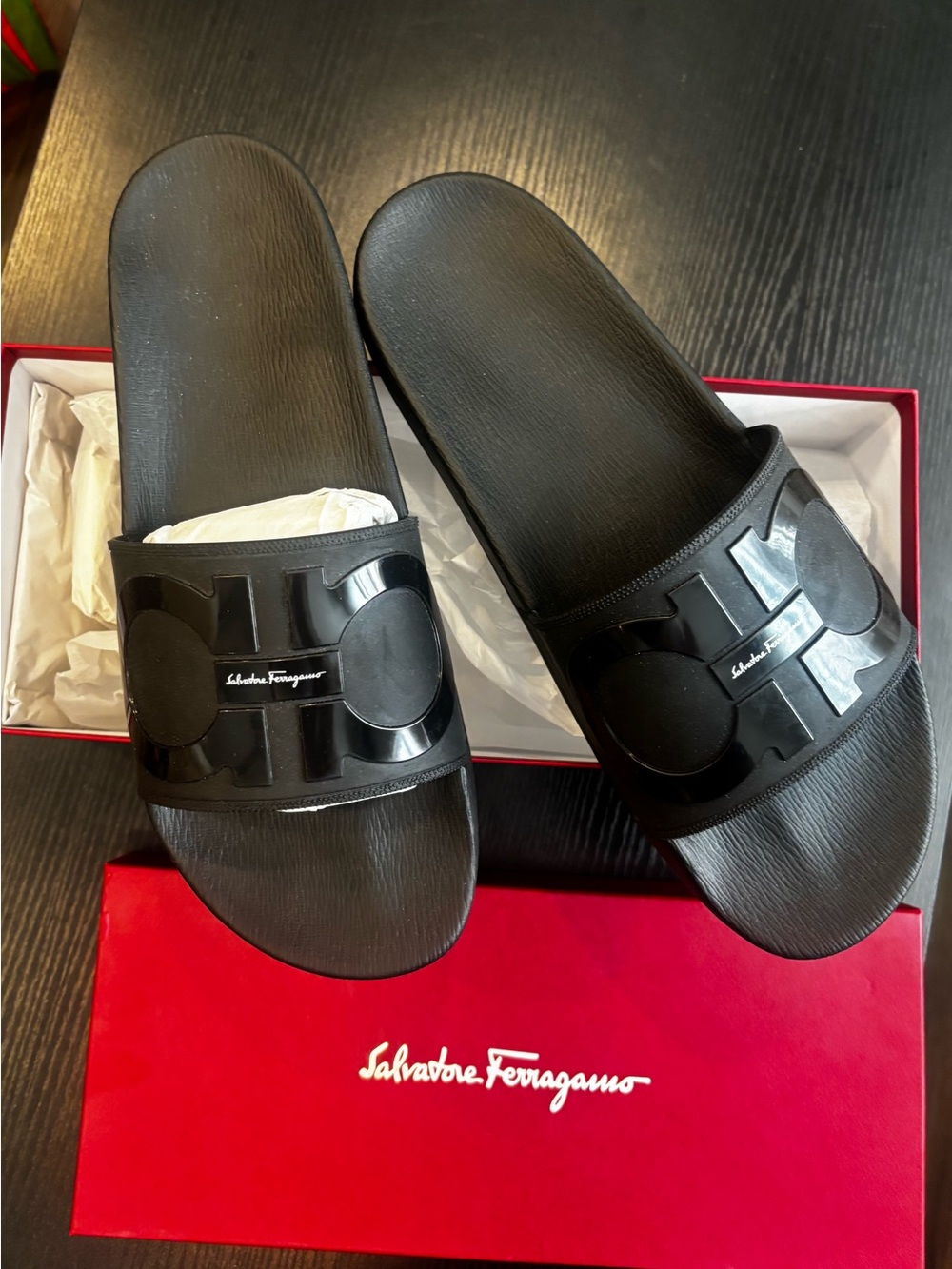 NWT- authentic Ferragamo Mens rubber slide - Picture 2 of 3